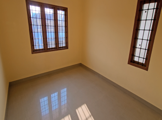 Residential House Villa for Sale in Ernakulam, Aluva, Aluva, Elookkara, Kadungalloor, near Aluva.