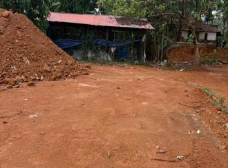 Residential Land for Sale in Ernakulam, Muvattupuzha, Kalamboor, NEAR AYAVANA PANCHAYATH
