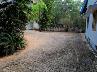 Industrial Building for Sale in Ernakulam, Kizhakkambalam, Kizhakambalam, near Poyyakunnam Water Tank