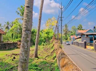Residential Land for Sale in Alleppey, Chengannur, Puthencavu, Close to SCRV school
