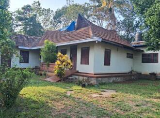Residential Land for Sale in Kottayam, Kottayam town, Chingavanam, Behind Clemis school , chingavanam