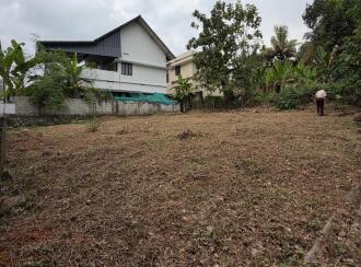 Residential Land for Sale in Pathanamthitta, Thiruvalla, Amalloor, Amalloor Marthoma Church