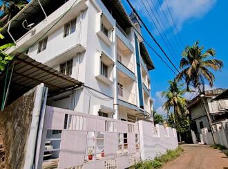 Residential Apartment for Rent in Kottayam, Kottayam town, Kalathipady, HHR4+XMJ, Girideepam School Road, Kalathipady, Kottayam, Kerala 686010
