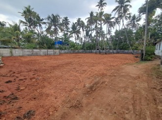 Residential Land for Sale in Ernakulam, Paravur, Moothakunnam, Gothuruth