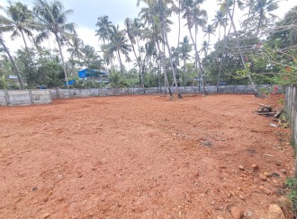 Residential Land for Sale in Ernakulam, Paravur, Moothakunnam, Gothuruth