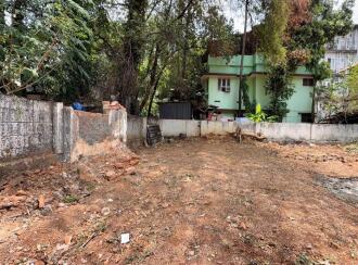 Residential Land for Sale in Thrissur, Thrissur, Thrissur town, Mannath Lane, off M.G. Road