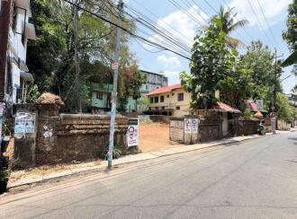 Residential Land for Sale in Thrissur, Thrissur, Thrissur town, Mannath Lane, off M.G. Road