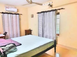 Residential House Villa for Sale in Ernakulam, Aluva, Chowwara, Palace Road