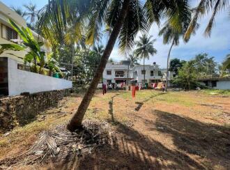 Residential Land for Sale in Kozhikode, Calicut, Pavangad, Puthiyappa