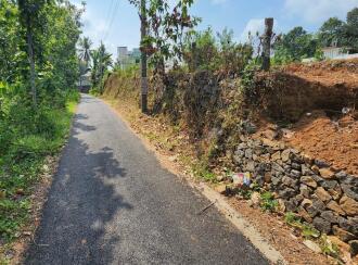 Residential Land for Sale in Kottayam, Manarcadu, Manarcadu, 6 th Mile near to ARYA SALKARA