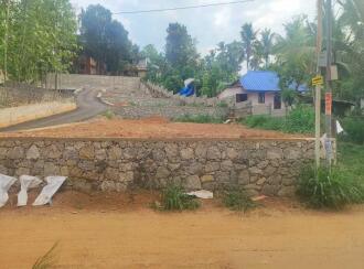 Residential Land for Sale in Trivandrum, Thiruvananthapuram, Sreekaryam, Pangappara