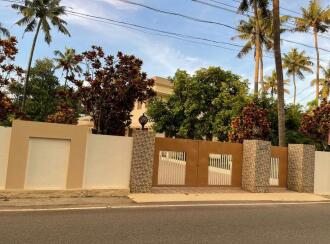 Residential Land for Sale in Thrissur, Chalakudy, Vellanchira, Karoor-Kombodinjamakkal PWD Road