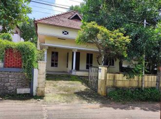 Residential House Villa for Sale in Kottayam, Changanassery, Kurishumoodu, Kurusummood-Maloorkavu road(Santhi nagar)