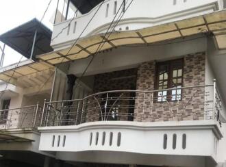 Residential House Villa for Sale in Ernakulam, Vyttila, Vyttila - ponnurunni, Nursery School Road, Chalikkavattom, Ponnurunni East, Vytla
