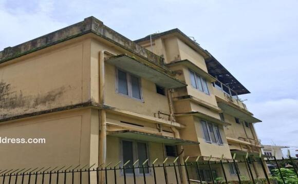 Commercial Building for Sale