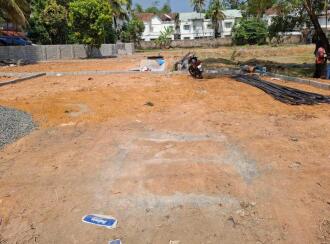 Residential Land for Sale in Ernakulam, Tripunithura, Eroor, Near to Bhavan's Vidya Mandir