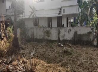 Residential Land for Sale in Thrissur, Thrissur, Manakkody, Near Al Azhar School