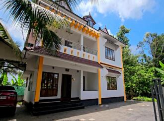 Residential House Villa for Sale in Kottayam, Ettumanoor, Ettumanoor, Gowrishankaram House, North Gate Ettumanoor, SP PIllai Road