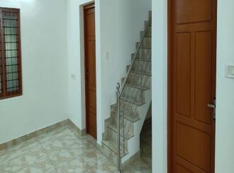 Residential House Villa for Sale in Thrissur, Mala, Madathumpady, Judge mook