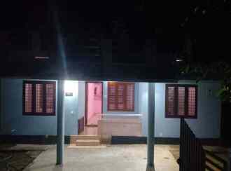 Residential House Villa for Rent in Palakkad, Shoranur, Chuduvalathur