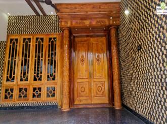 Residential House Villa for Sale in Pathanamthitta, Pandalam, Thumpamon, St. Mary's Orthodox Syrian Cathedral