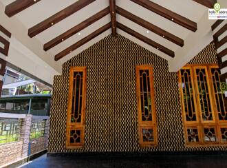 Residential House Villa for Sale in Pathanamthitta, Pandalam, Thumpamon, St. Mary's Orthodox Syrian Cathedral