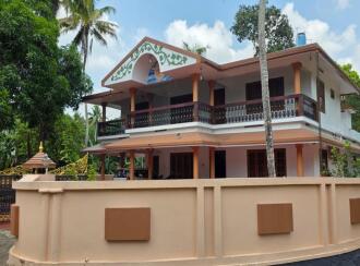 Residential House Villa for Sale in Ernakulam, Muvattupuzha, Thrikkalathoor, Seenaygiri Kurishumthotty