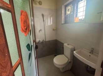 Residential House Villa for Sale in Kozhikode, Calicut, Calicut town, Kunduparambu, Kozhikode
