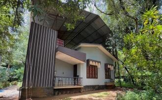 Residential House Villa for SaleThrissur, Irinjalakuda, Irinjalakuda