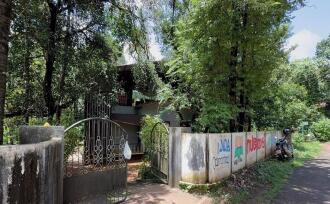 Residential House Villa for Sale in Thrissur, Irinjalakuda, Irinjalakuda, Madayikkonam