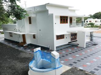 Residential House Villa for Sale in Pathanamthitta, Kumbanad, Muttumon, Muttumon