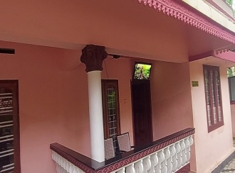 വാസയോഗ്യമായ വീട് വില്പനയ്ക്ക് കോട്ടയം, Kottayam town, Thazhatangady, Aravupuzha