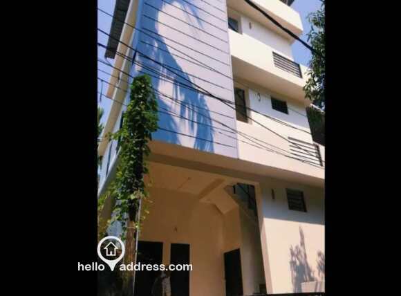 Commercial Building for Sale