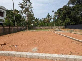 Residential Land for Sale in Ernakulam, Kanjiramattom, Kanjiramattom town, Udayamperoor - Nadakkavu