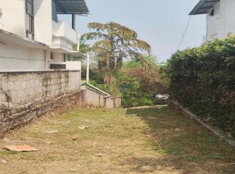 Residential Land for Sale in Ernakulam, Aluva, Aluva, Mahilayam School Road