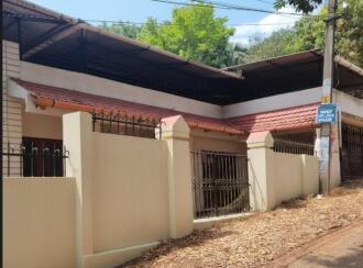 Residential Land for Sale in Kottayam, Kottayam town, Kalathipady, Near Pallikoodam School