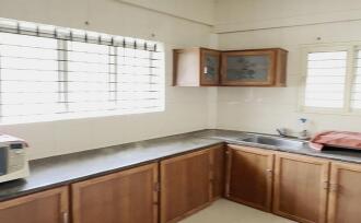 Residential Apartment for Sale in Thrissur, Thrissur town, Maylipadam, Cherakkekaran Grace Apartments