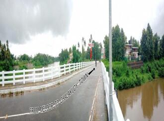 Residential Land for Sale in Thrissur, Chalakudy, Chalakkudy, Vettukadave Road Chalakudy - connecting Meloor.