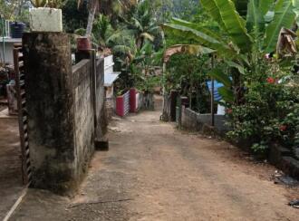 Residential Land for Sale in Trivandrum, Thiruvananthapuram, Pravachambalam, Near Mar Gregorius Convent School