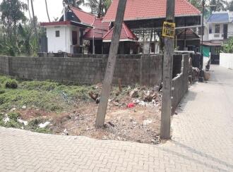 Residential Land for Sale in Ernakulam, Vyttila, Chambakkara, Near Chambakkara Market -Perikkad