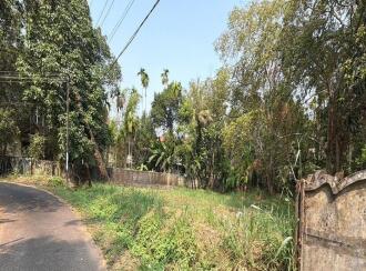 Residential Land for Sale in Thrissur, Irinjalakuda, Irinjalakuda, Koodalmanikyam