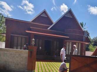 Residential House Villa for Sale in Idukki, Koottar, Ettakanam, Near ramakkalmedu kattadipadam. Koottar town ettakanam panchayath