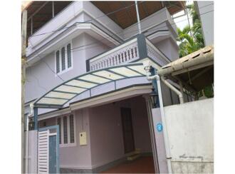 Residential House Villa for Sale in Ernakulam, Ernakulam town, Elamakara, Perandoor Bridge Road, Elamakkara, Ernakulam, Kochi