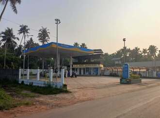 Commercial Land for Sale in Thrissur, Irinjalakuda, Edathiriji, Kakkathuruthy petrol pump Opposite