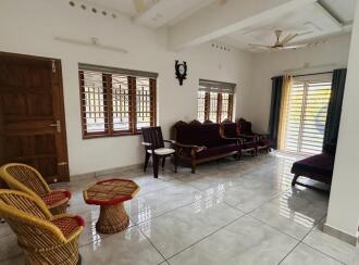 വാസയോഗ്യമായ വീട് വില്പനയ്ക്ക് എറണാകുളം, Muvattupuzha, Mudavoor, Mudavoor