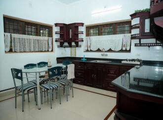 Residential House Villa for Sale in Idukki, Thodupuzha, Karimkunnam, Manjakadambu