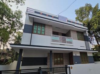 Residential House Villa for SaleTrivandrum, Nedumangad, Karakulam