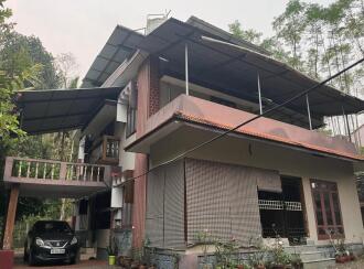 Residential Land for Sale in Pathanamthitta, Ranni, Kumpalampoika, Junction