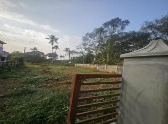 Residential Land for Sale in Ernakulam, Puthencruz, Venkida, Venkida-Puthencruz Road
