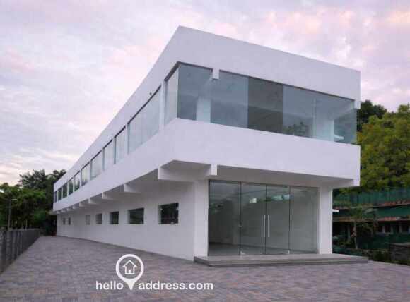 Commercial Building for Sale